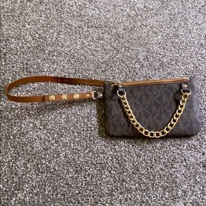 Michael Kors Belt Bag w/ Pull Chain